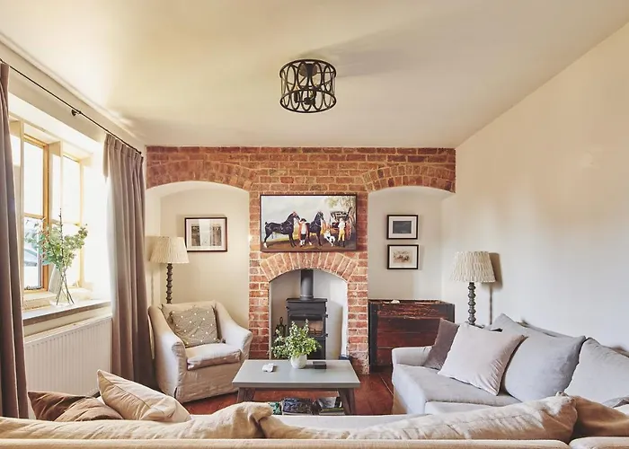 Large Stylish Luxury Cotswold Cottage - Ideal For Families, W/ Ev Charging