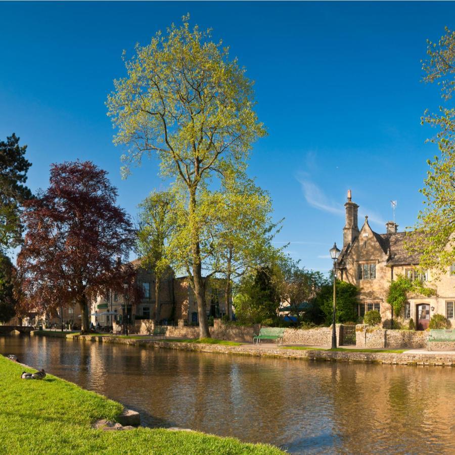 Large Stylish Luxury Cotswold - Ideal For Families, W/ Ev Charging Holiday home Andoversford