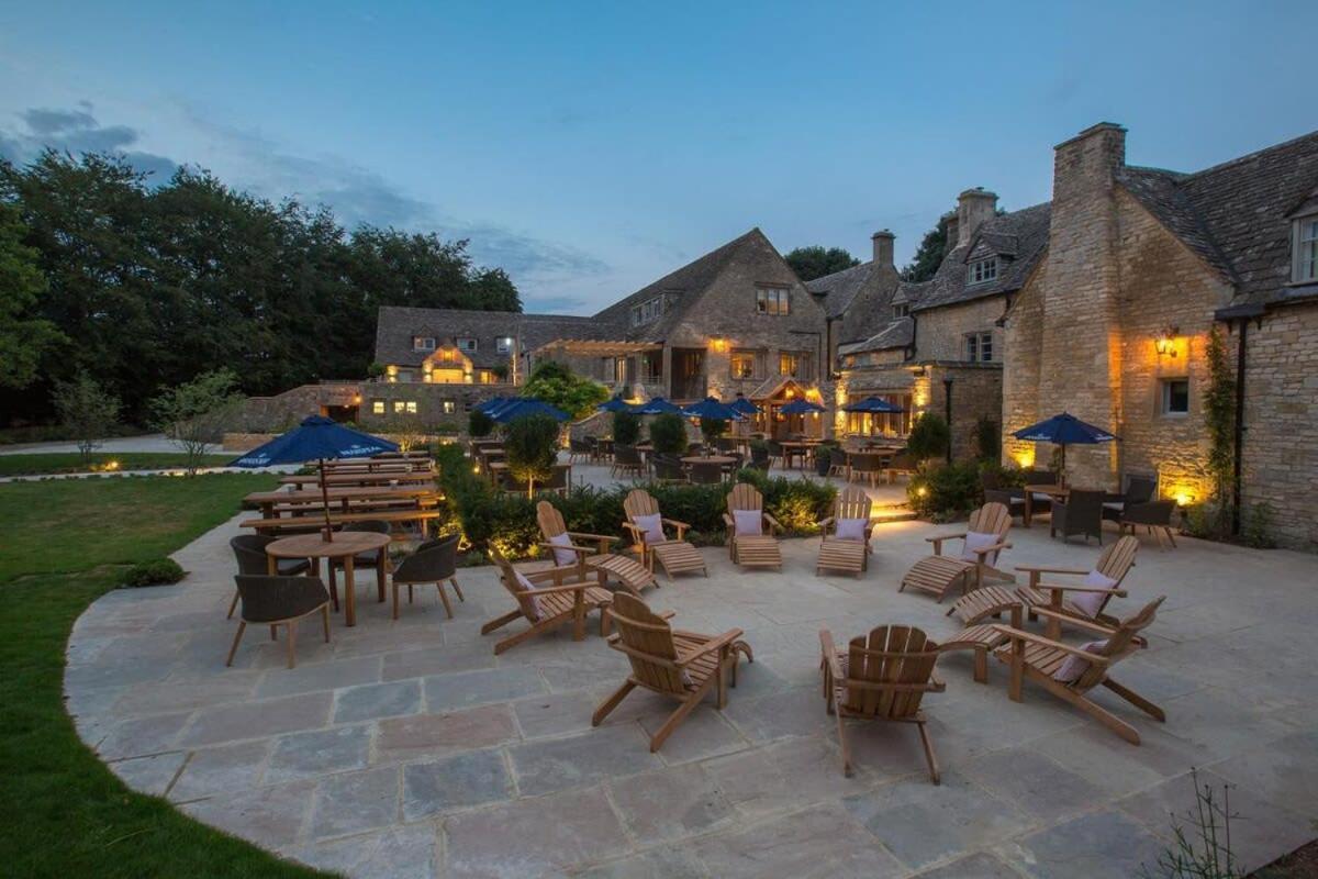 Large Stylish Luxury Cotswold - Ideal For Families, W/ Ev Charging Andoversford