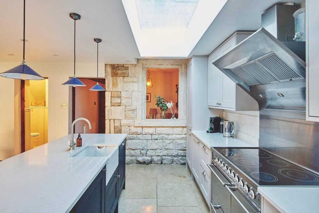 Large Stylish Luxury Cotswold - Ideal For Families, W/ Ev Charging Andoversford